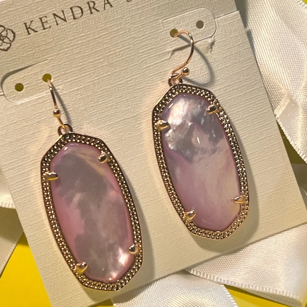 NWT Kendra Scott Elle Earrings Lavender Pearl & Rose Gold Rare & Retired GORG! - Picture 7 of 9